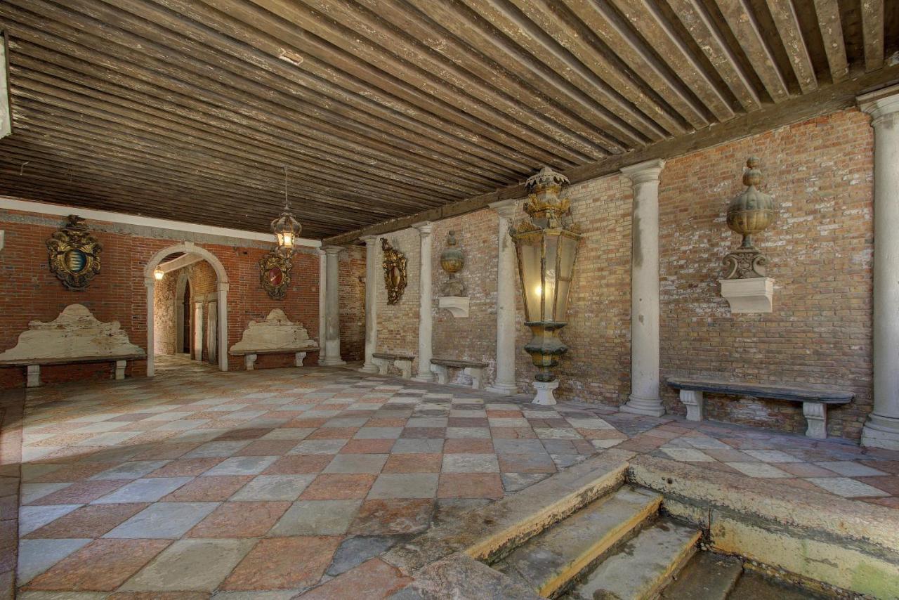 Doge Stair, Gorgeous - Bbc Grand 2024 Tour Recorded Here! Apartment *