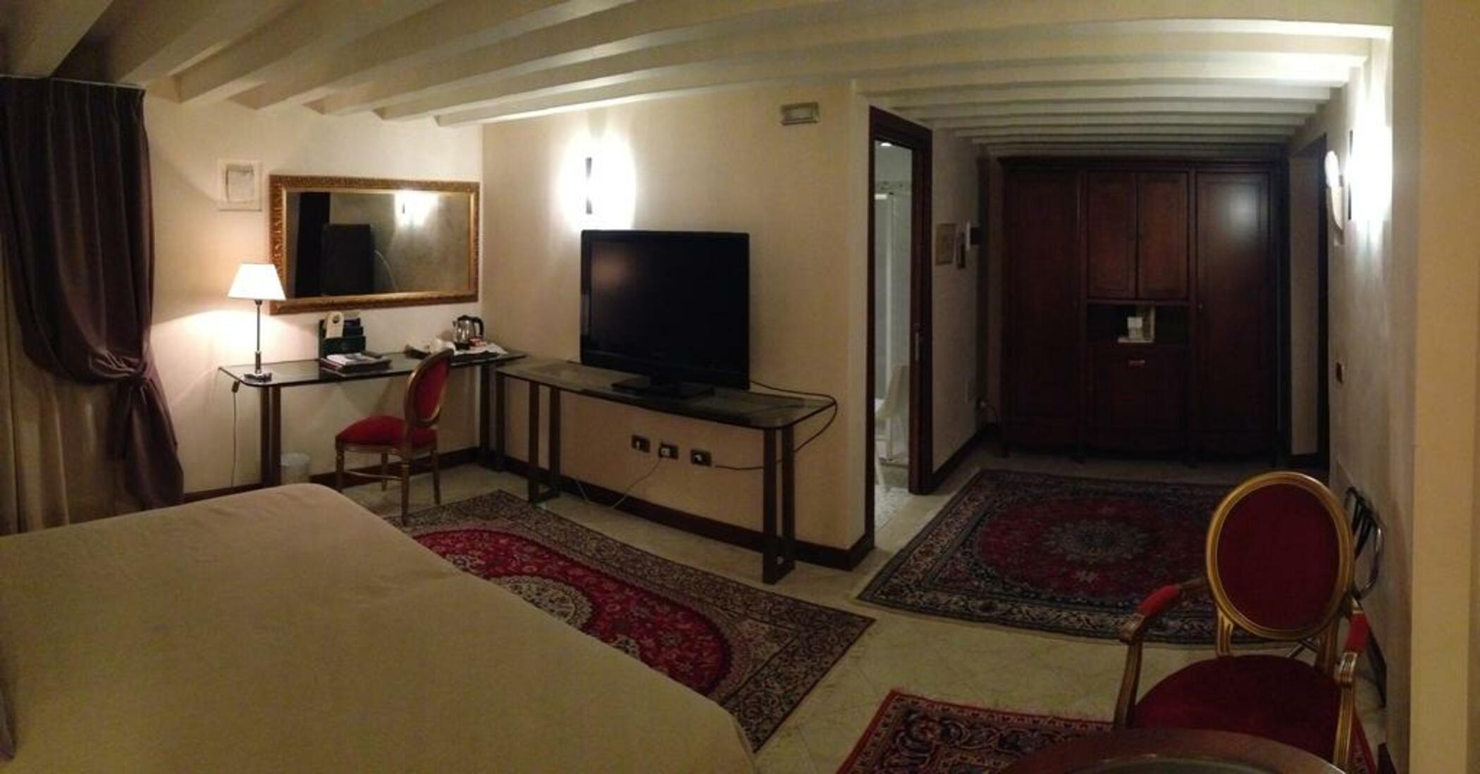 Liassidi Palace 4* Venice