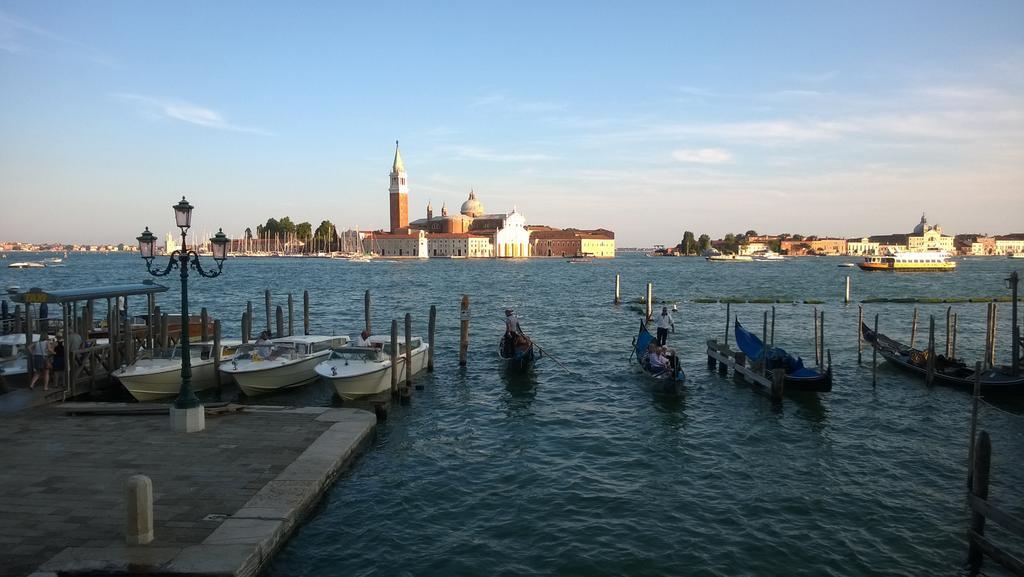 Apartment In Back To San Marco Tourist