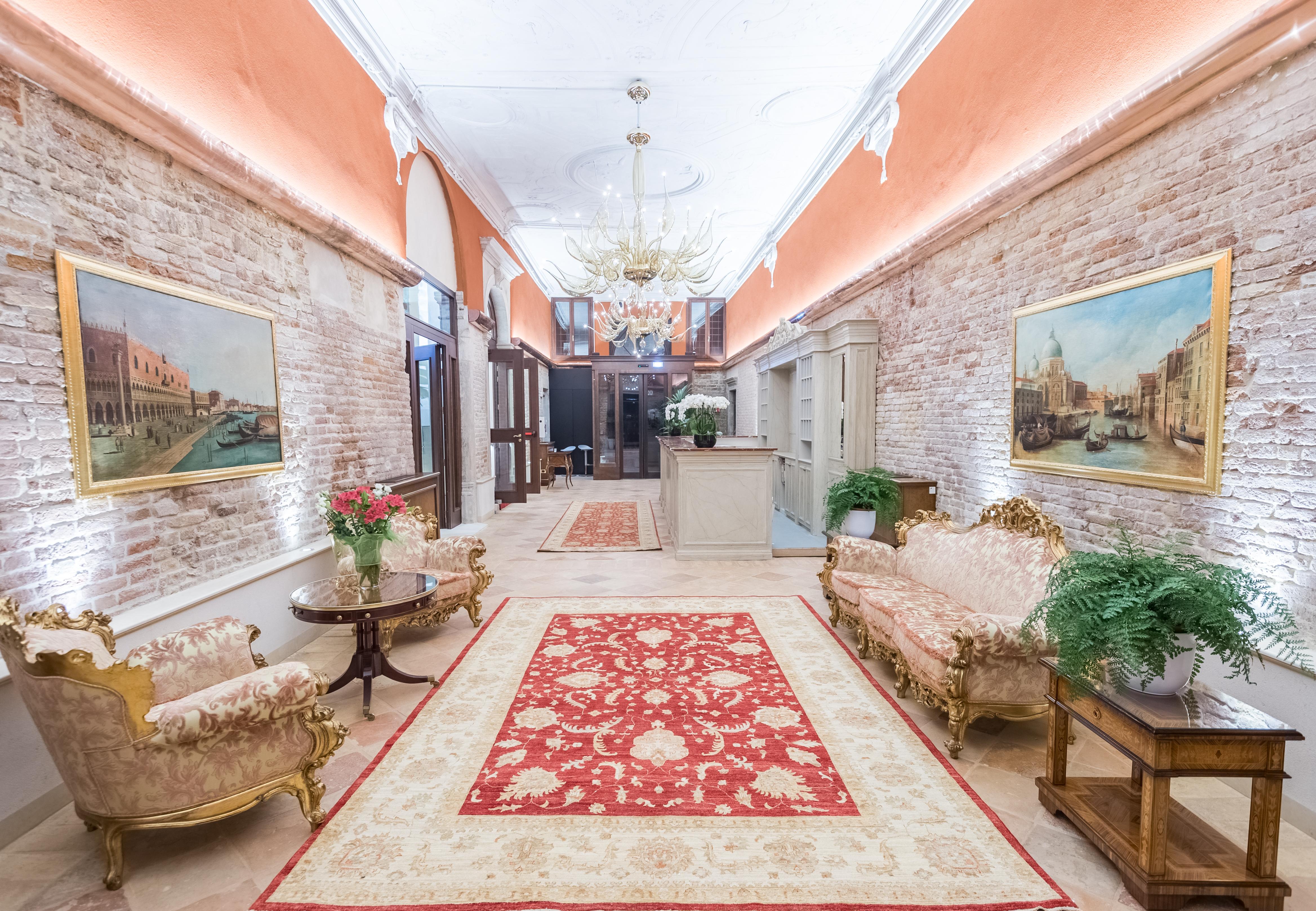 Hotel Nani Mocenigo Palace 5*