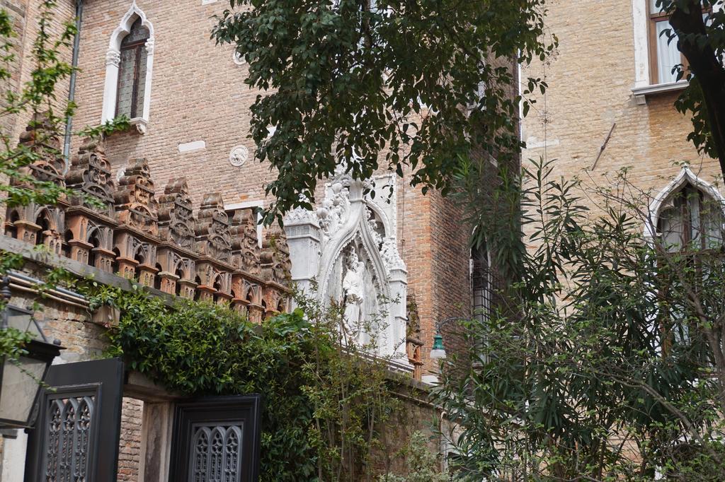 Pesaro Palace 4* Veneza