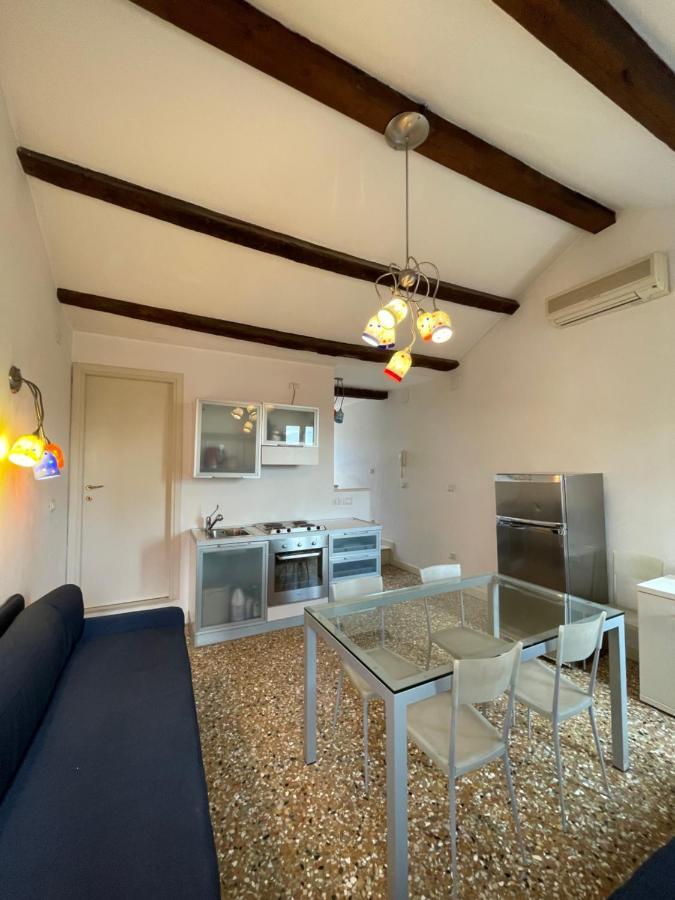 Rooftop Terrace Ovosodo #3 Ve - Rialto Apartment Venice
