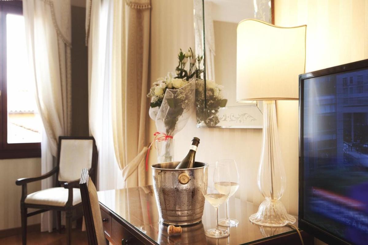 Ca' D'oro - Wenice Deep Culture Hotel Venice