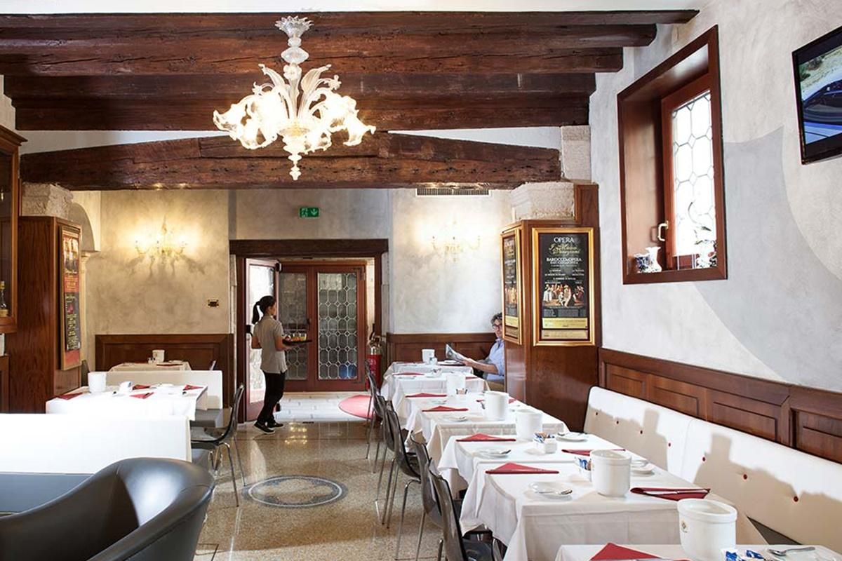 Hotel Ca' D'oro - Wenice Deep Culture