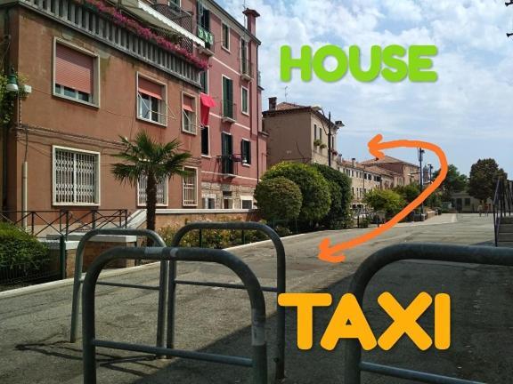 Artist House * Venice