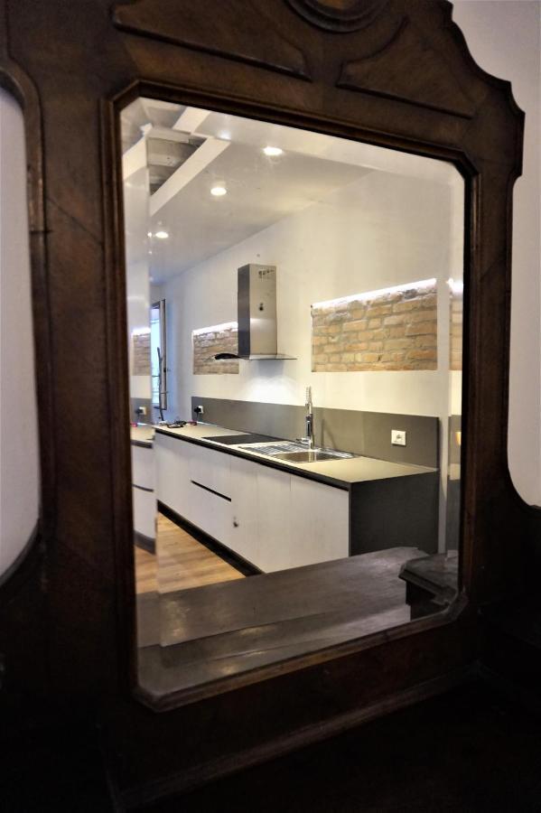 Apartment Sara S Luxury Five Minutes From Piazza San Marco *