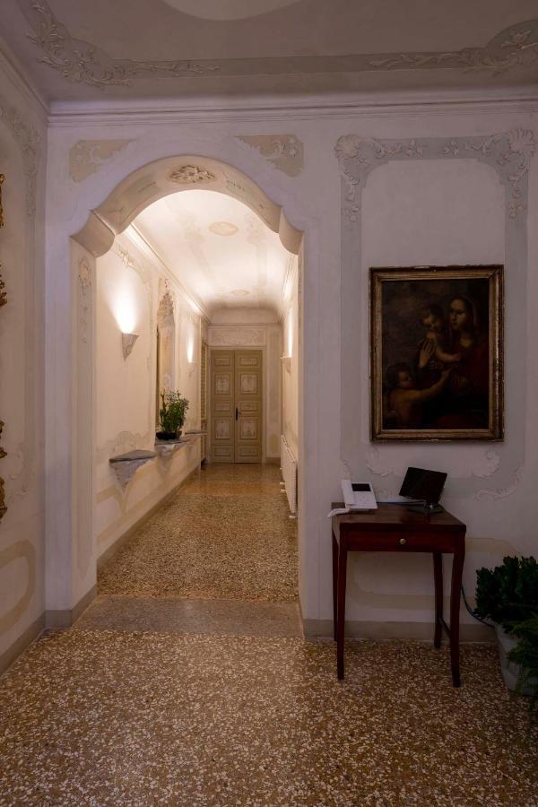 Mocenigo Grand Canal Luxury Venice