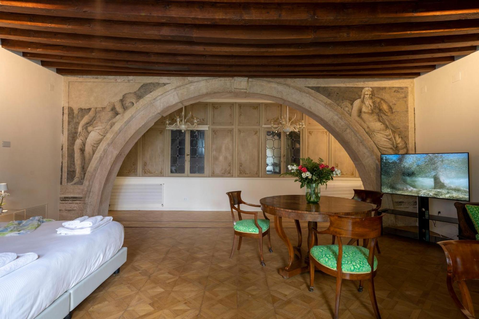 Apartment Mocenigo Grand Canal Luxury