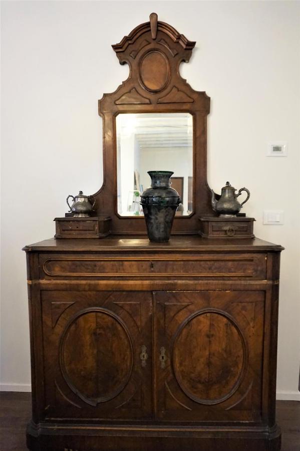 Apartment Sara S Luxury Five Minutes From Piazza San Marco