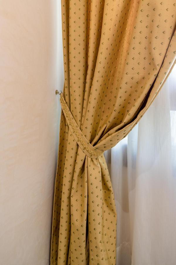 Angeles Bed & Breakfast 3*