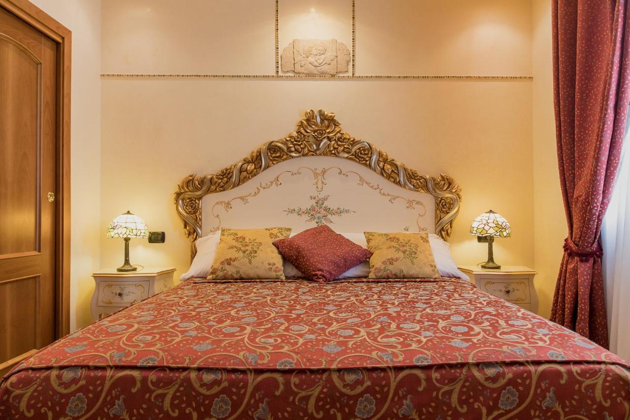 Guest house Venice Inn *