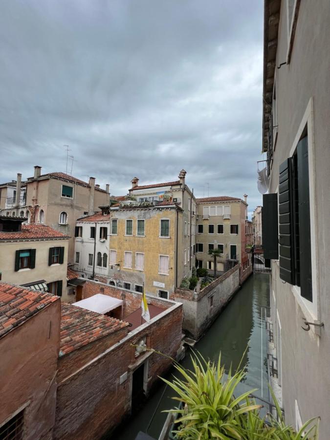 Venice Inn Guest house