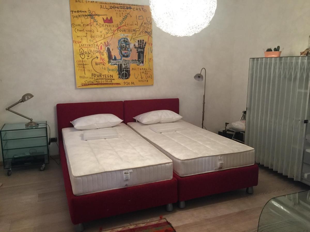 Ghetto Modern Apt For 4, Venice Apartment Venice