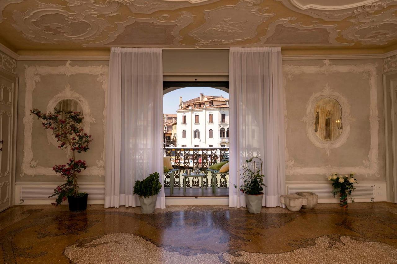 Mocenigo Grand Canal Luxury Apartment