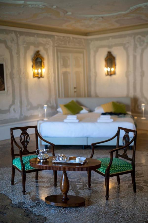 Mocenigo Grand Canal Luxury Venice