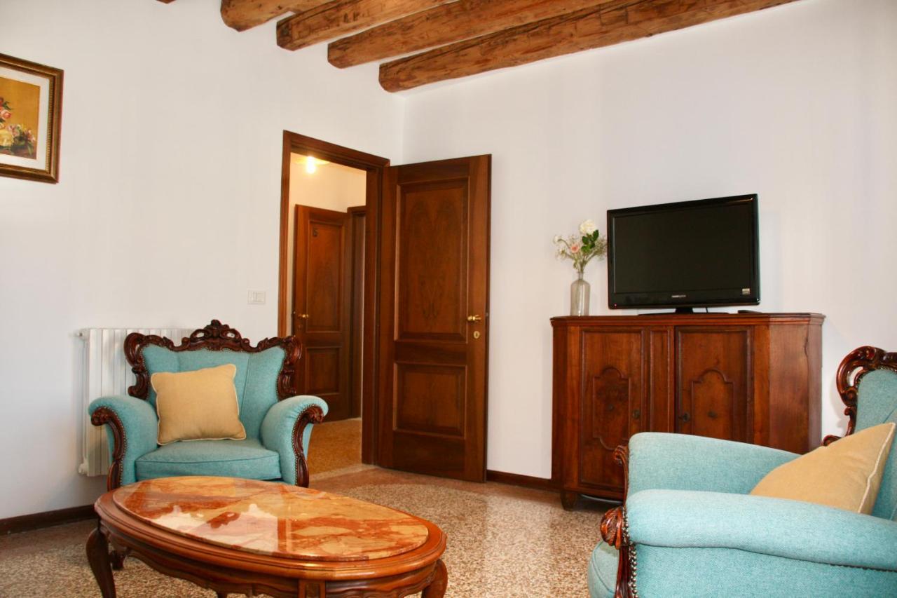 Apartment Rialto Grand Canal View Venice
