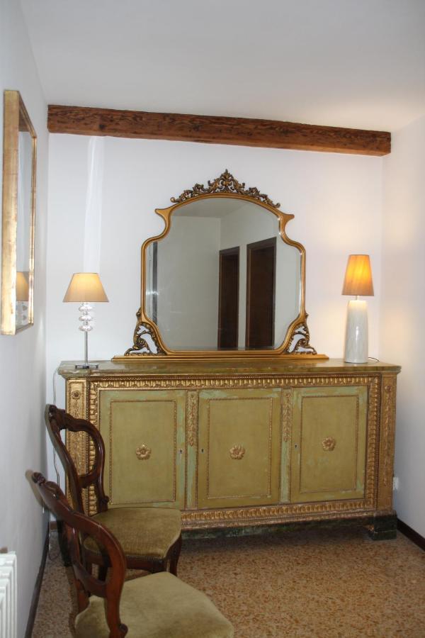 Apartment Rialto Grand Canal View