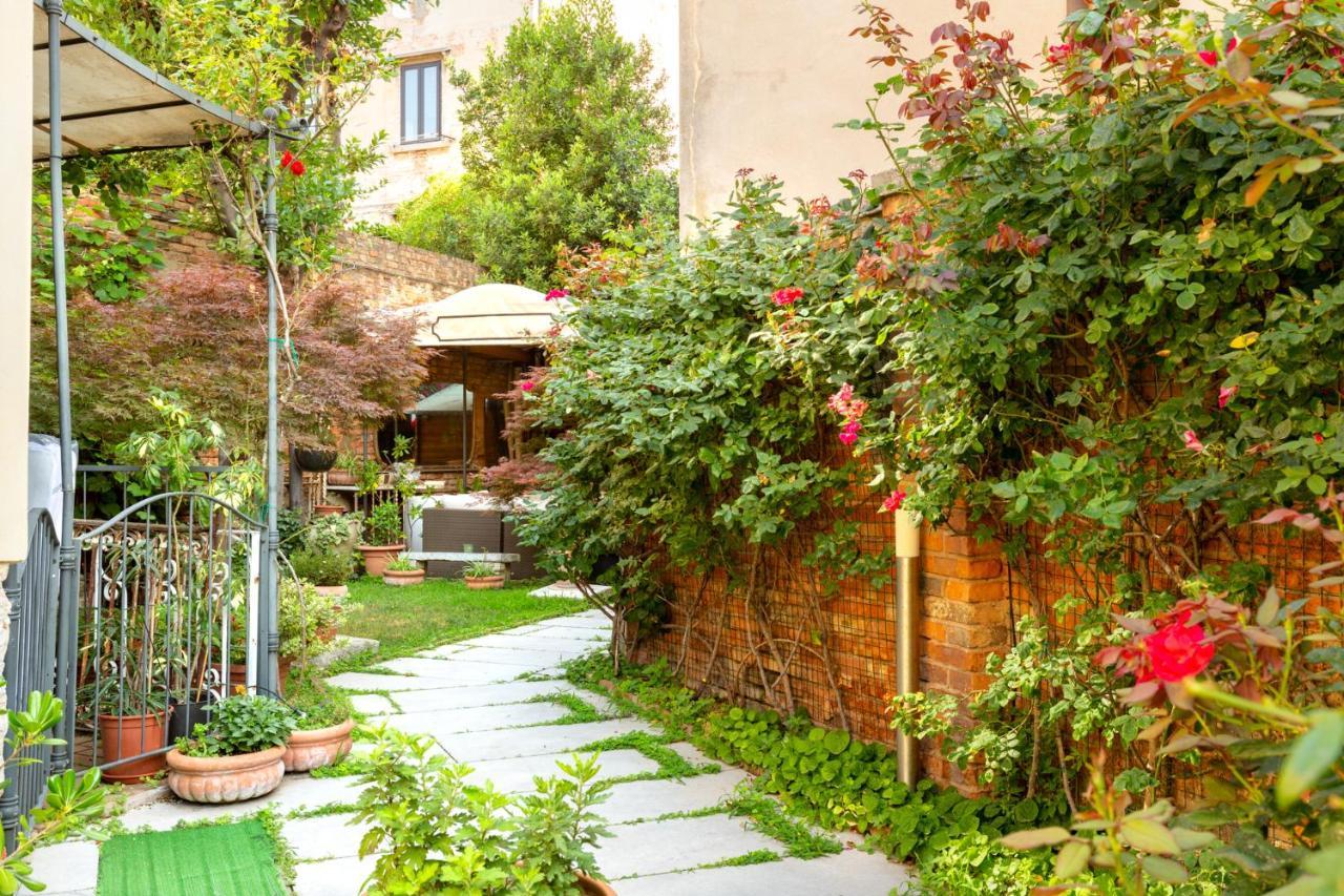 Al Campanile Madonna Dell'orto Apartment Venice