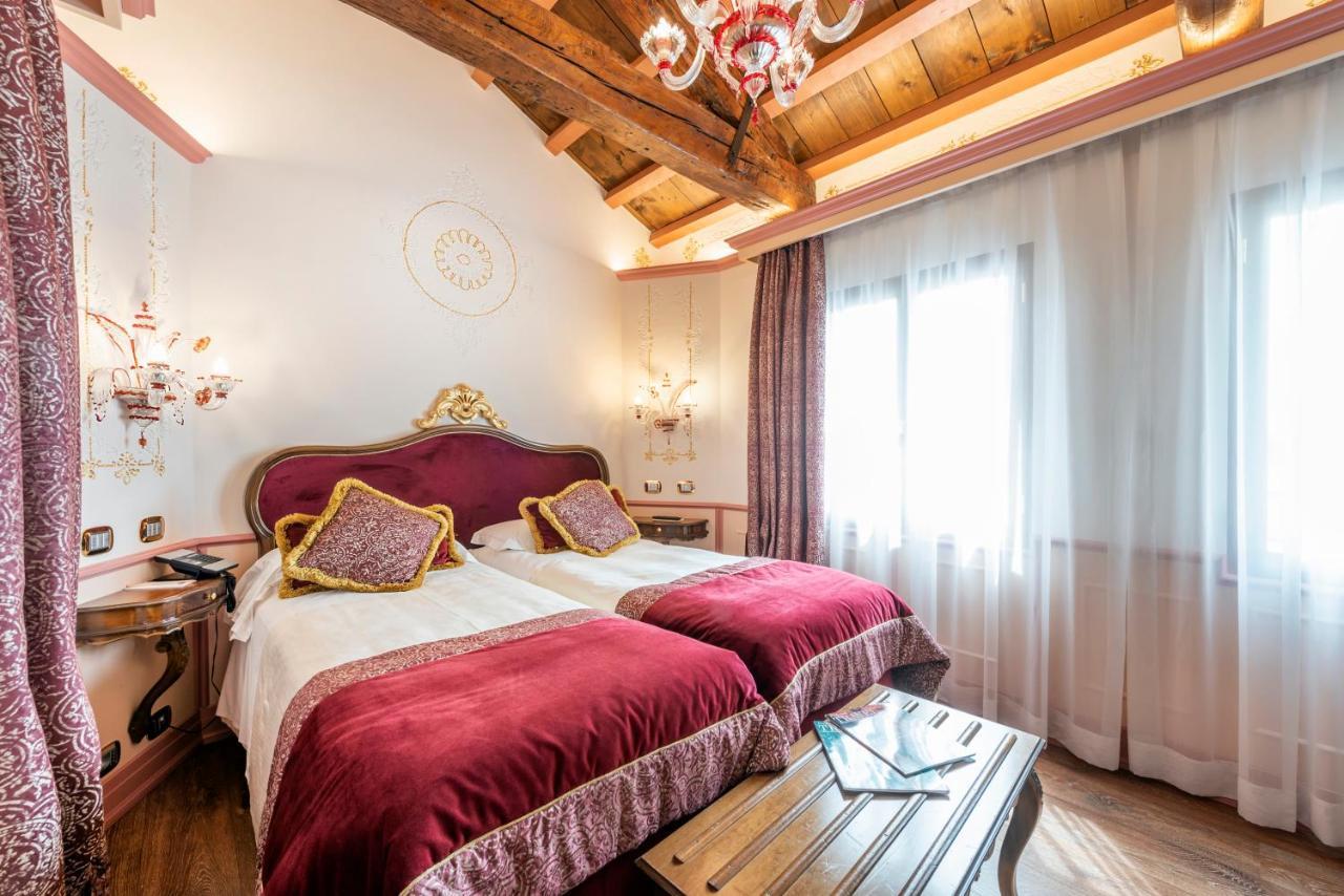 Monaco & Grand Canal 4* Veneza