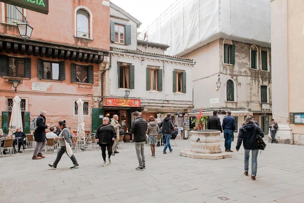 Delightful At 5 Mins From Rialto Bridge *