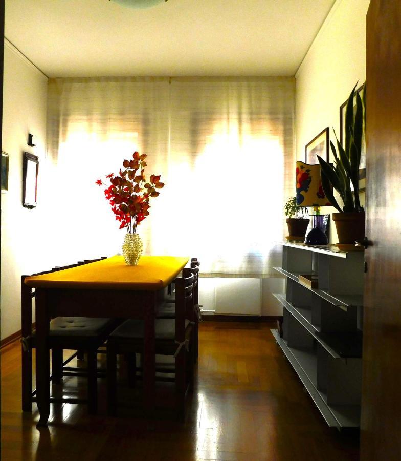 Nouvelle Vague Apartment