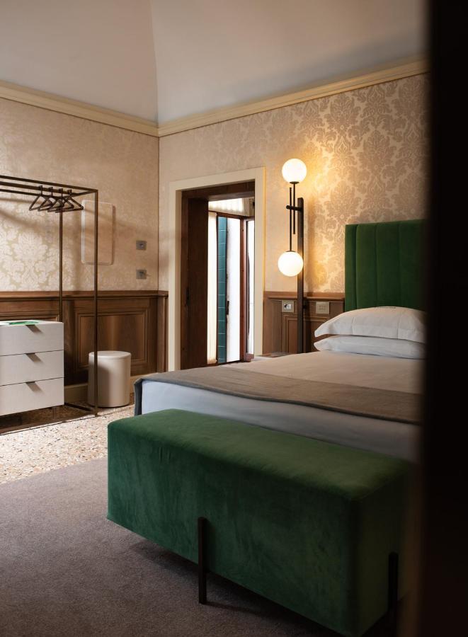 Eight Venezia Hotel 5*