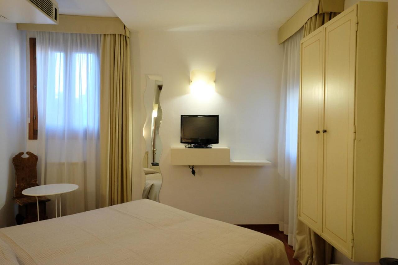 Ai Do Mori Hotel Venice