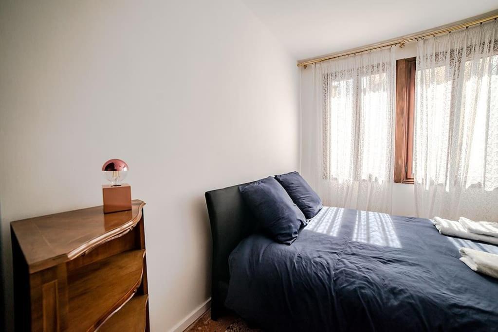 Delightful At 5 Mins From Rialto Bridge Apartamento Veneza