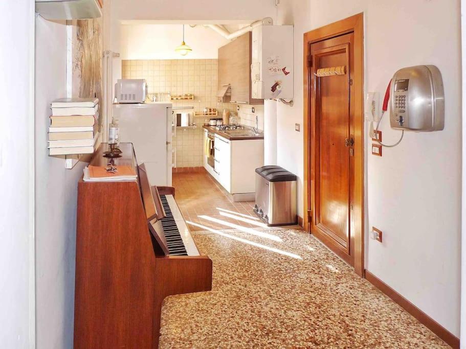 Apartment Bright Channel View *