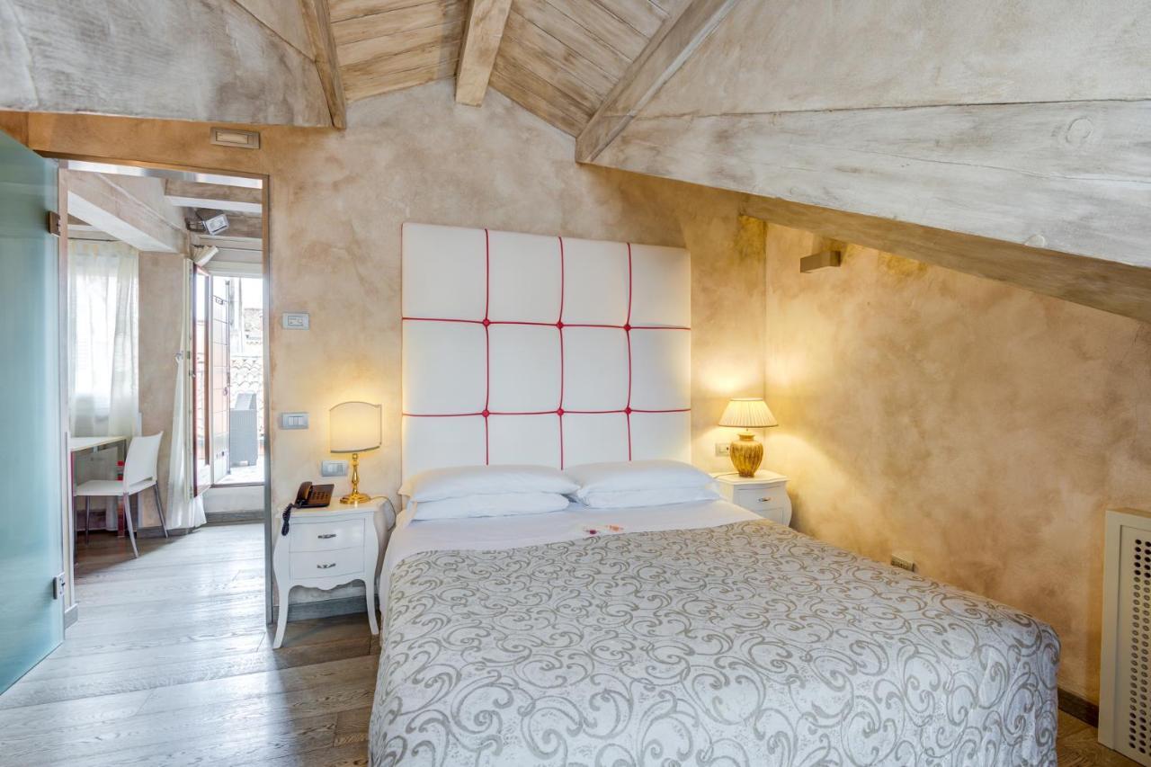 Antiche Figure Hotel 3*