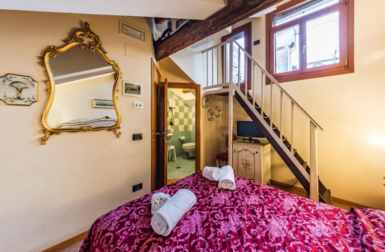 Guest house Ca' Leon D'oro 3*