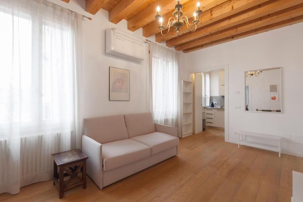 Apartment Bauhaus Venice