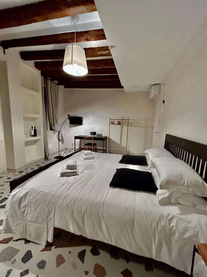 Farini Wi-fi Guest house *