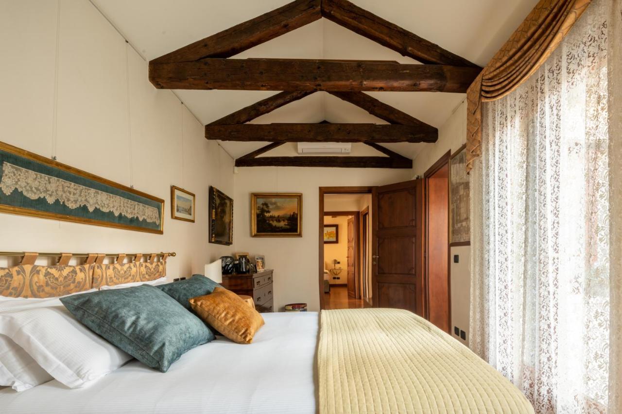 Garden Mansion With Private Mooring R&r Apartment Venice
