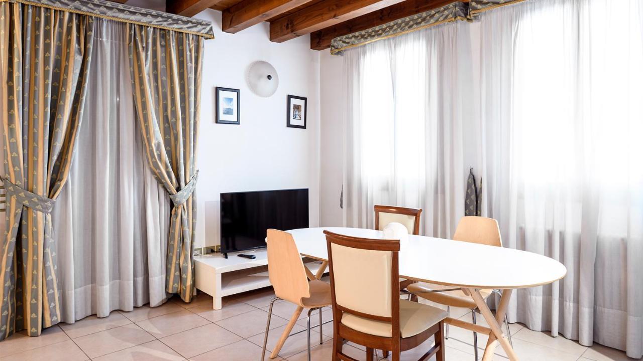 Casanova Fourrooms Guest house *