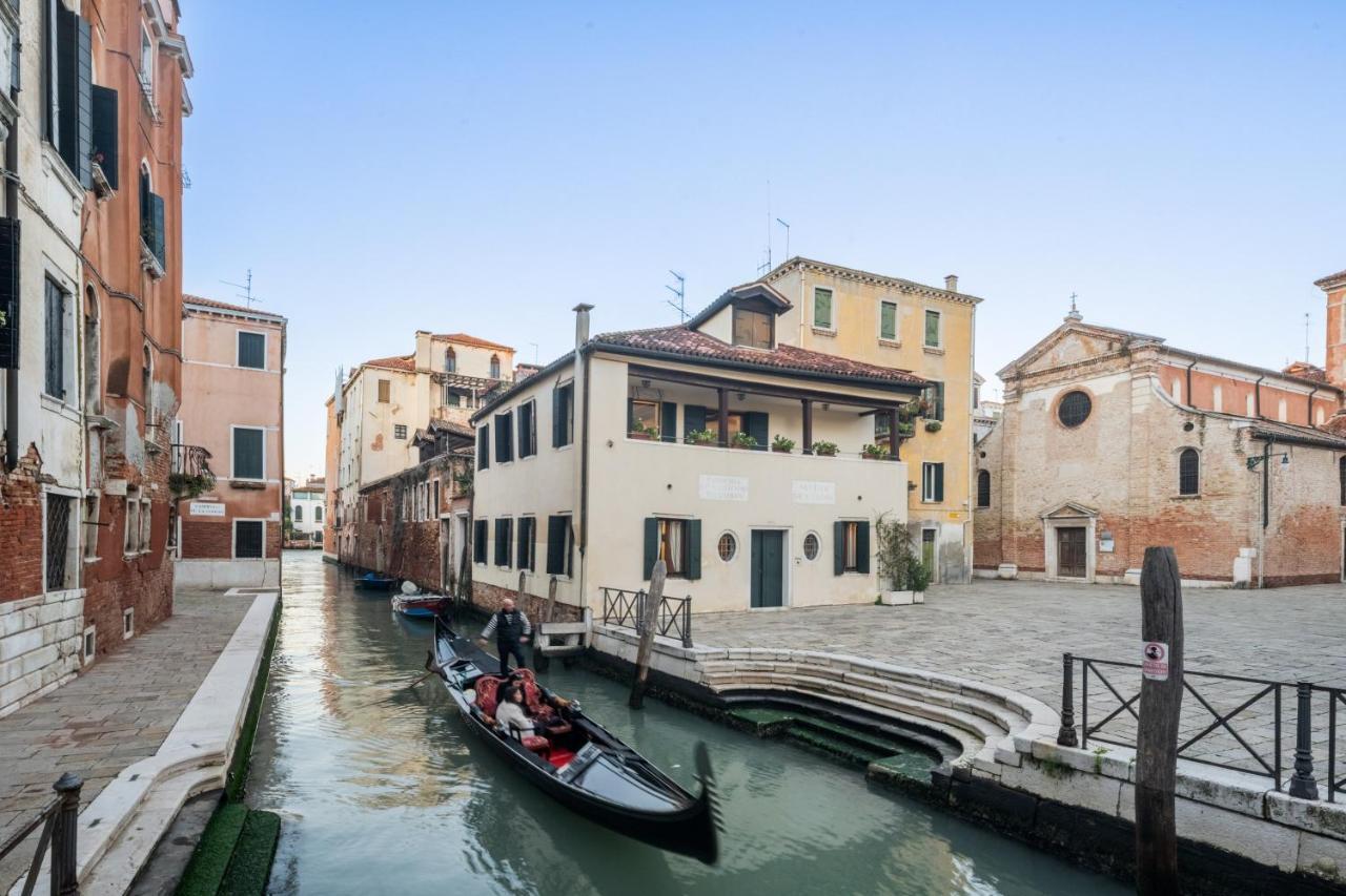 Garden Mansion With Private Mooring R&r * Venice