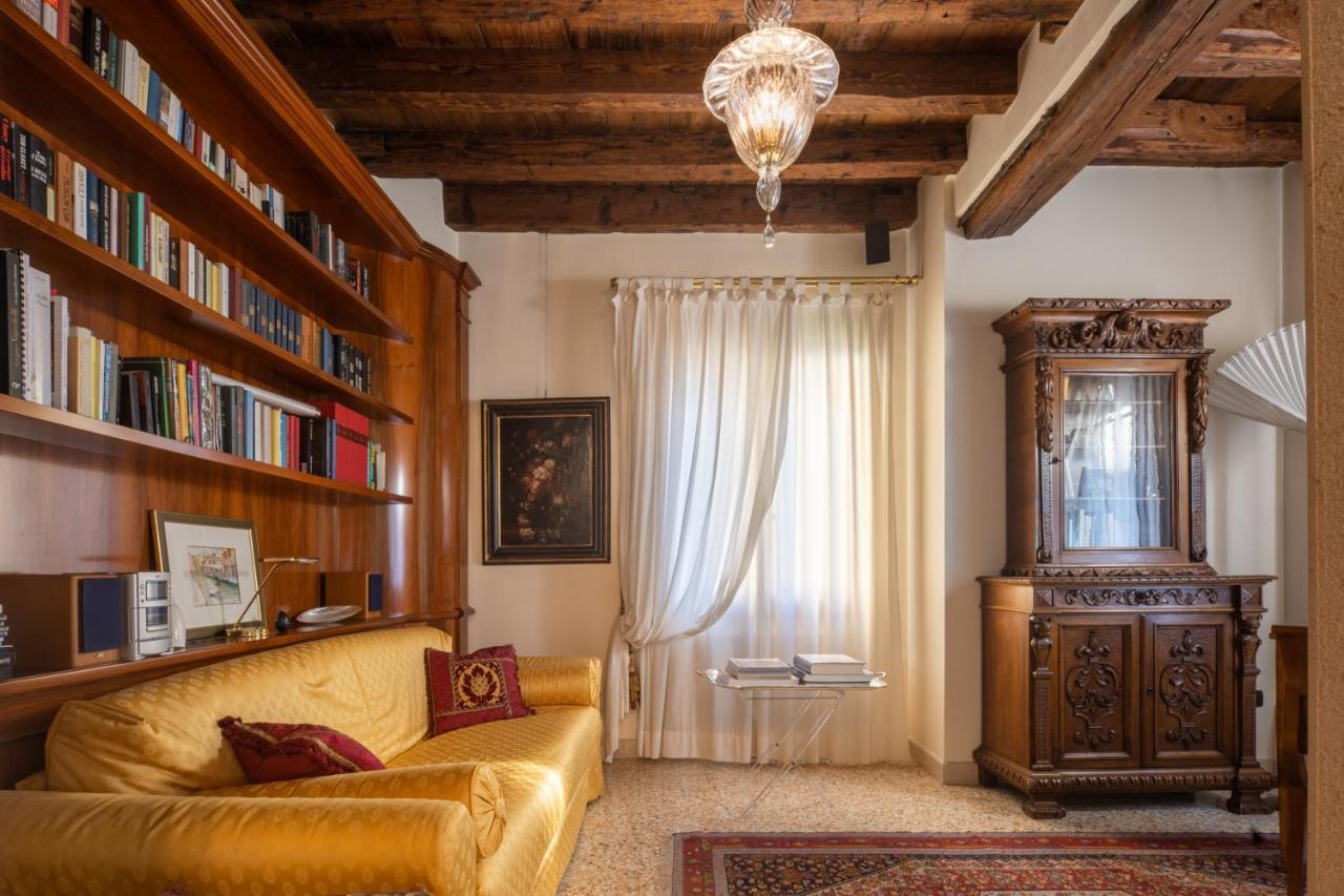 Apartment Garden Mansion With Private Mooring R&r