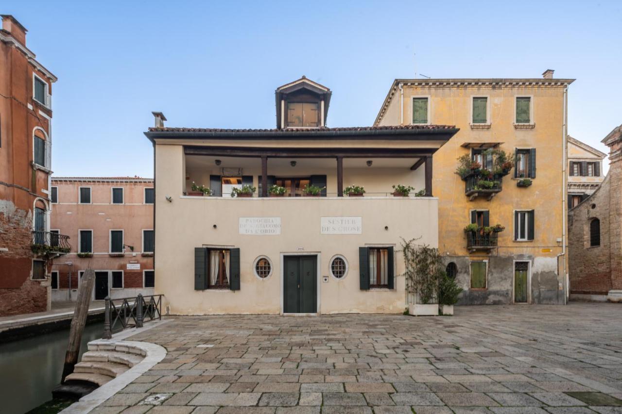 Apartment Garden Mansion With Private Mooring R&r Venice