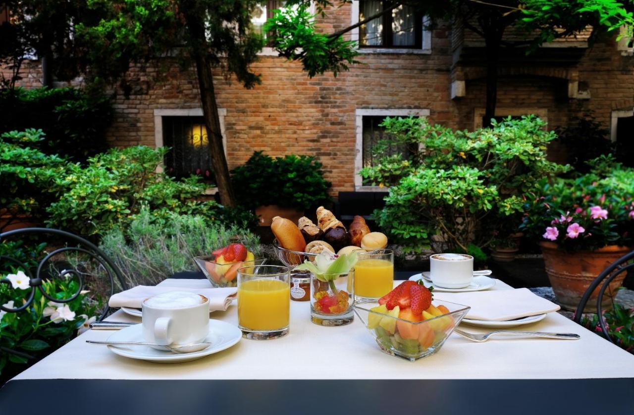 Hotel Sina Palazzo Sant'angelo 4*
