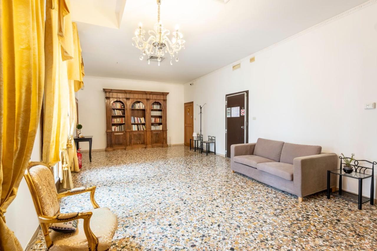 Apartment Dimora De Le Romite Venice
