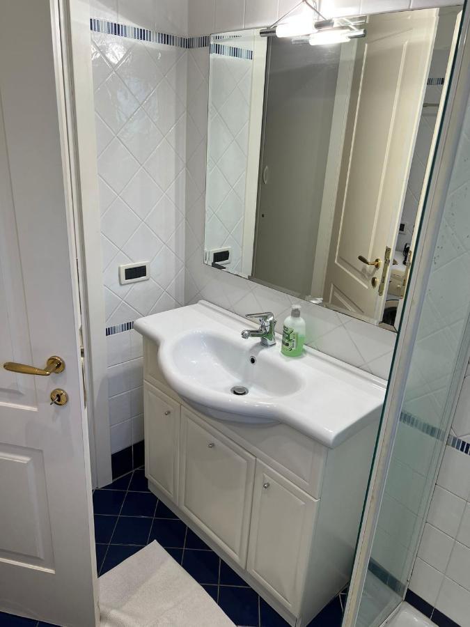 Beatiful Modern Flat Centre With Private Lounge Area Relax Apartment *