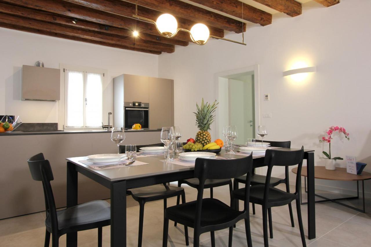 Apartment Modern Art Venice