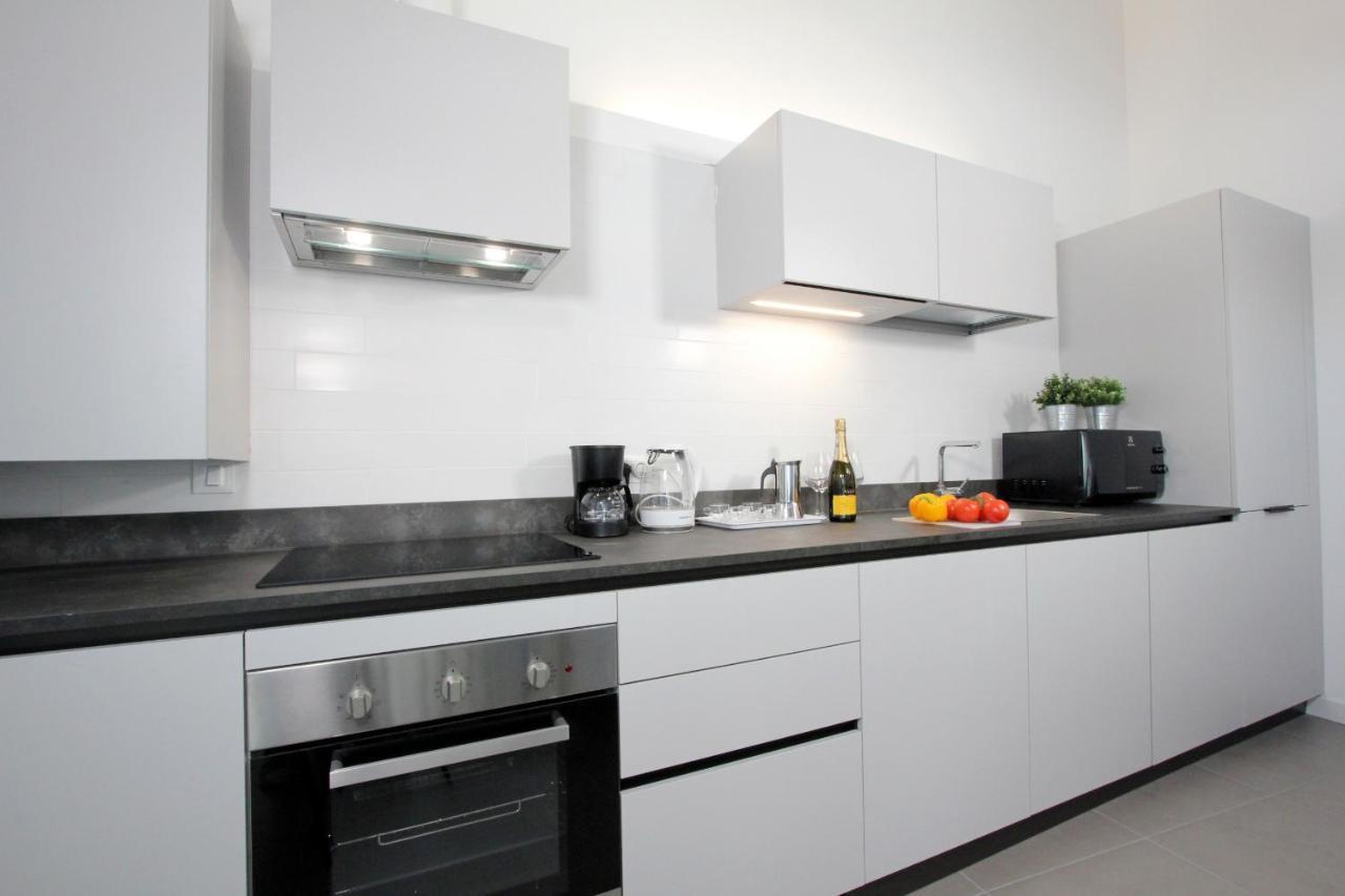 Modern Art Apartment