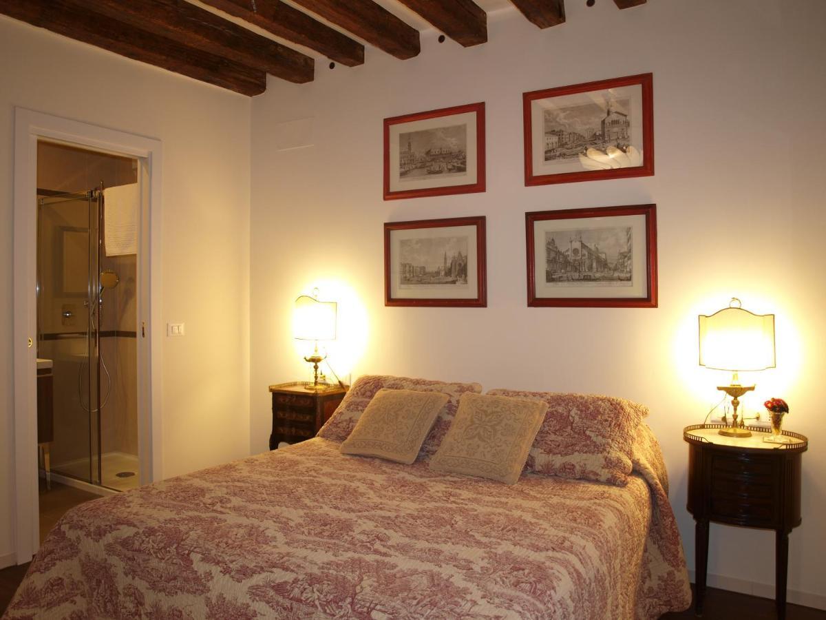 Al Pozzo Dei Scoacamini, 100 M From San Marco, Ground Floor Apartamento *