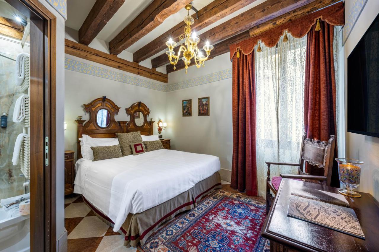 Palazzo Priuli Venice