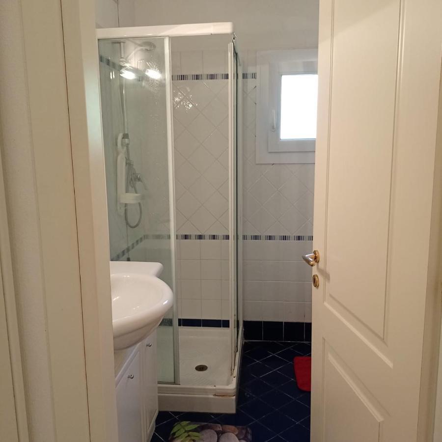 Beatiful Modern Flat Centre With Private Lounge Area Relax Apartment *