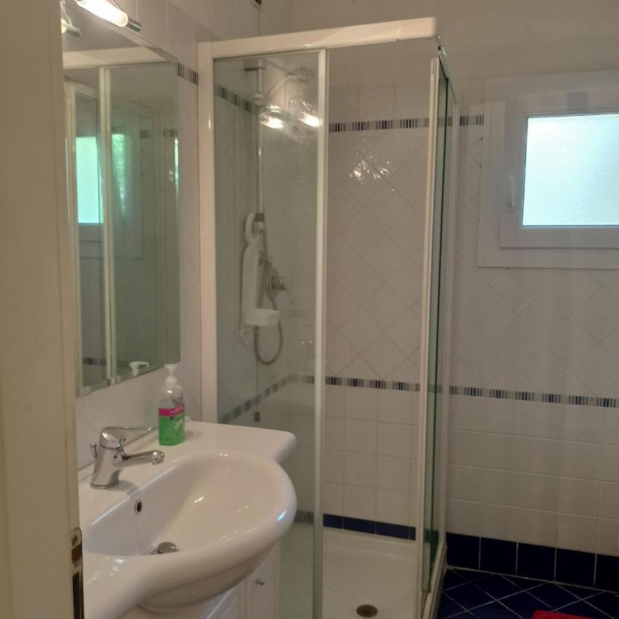 Apartment Beatiful Modern Flat Centre With Private Lounge Area Relax