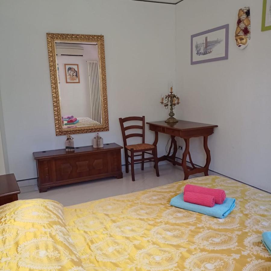 Beatiful Modern Flat Centre With Private Lounge Area Relax
