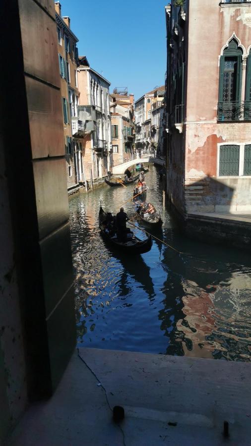 Ca' Canal View San Marco 492 Wi-fi Fibre Apartment *