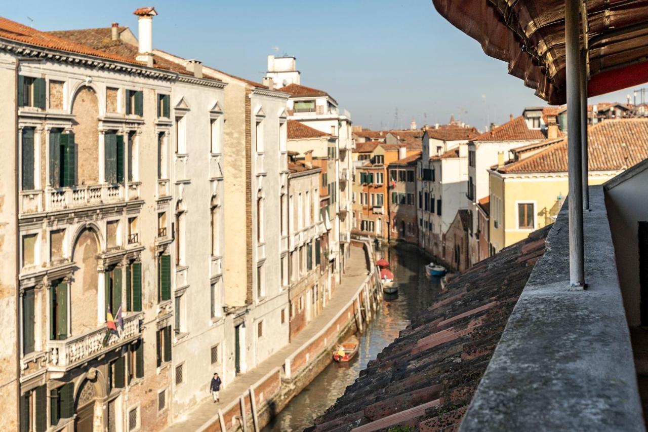 Ca' Dei Carmini Venice